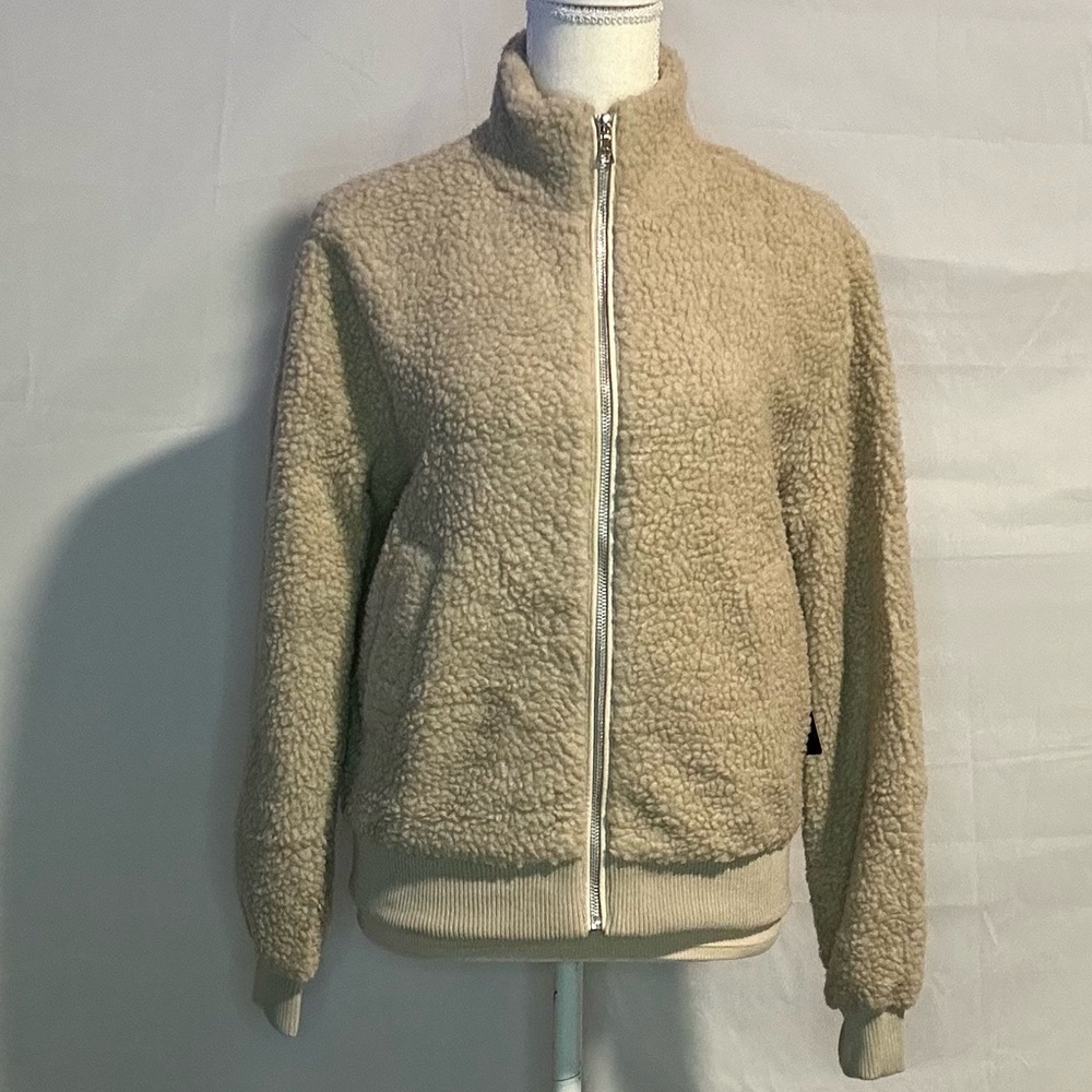 Cute jacket NWT